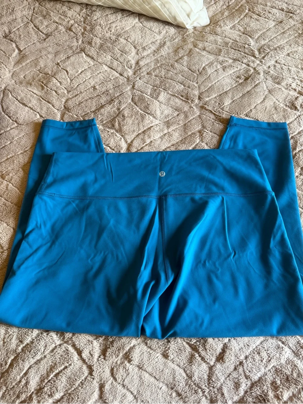 lululemon athletica Bright Teal Performance Leggings